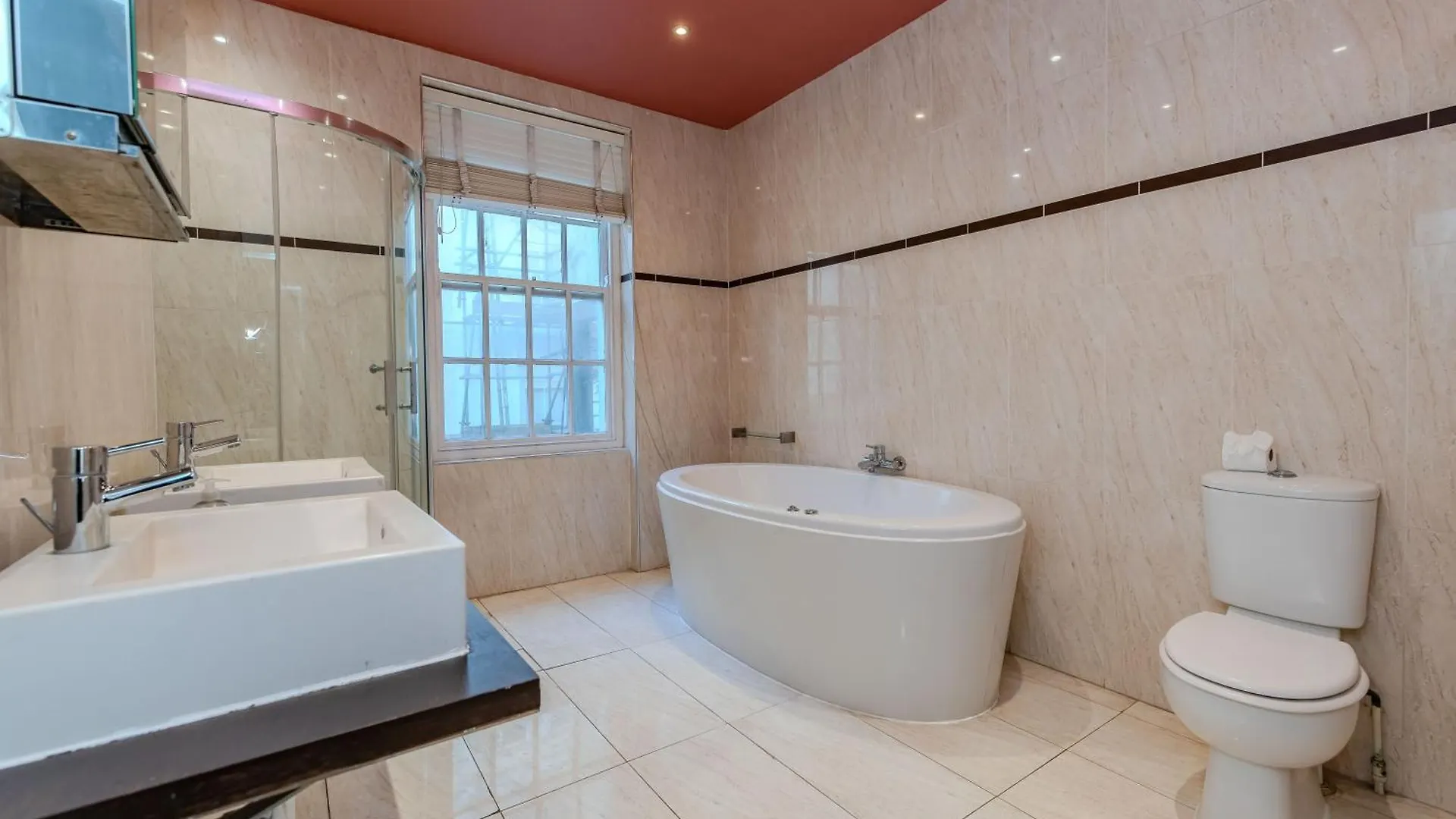 Super Central Town House Next To Brighton Beach 公寓